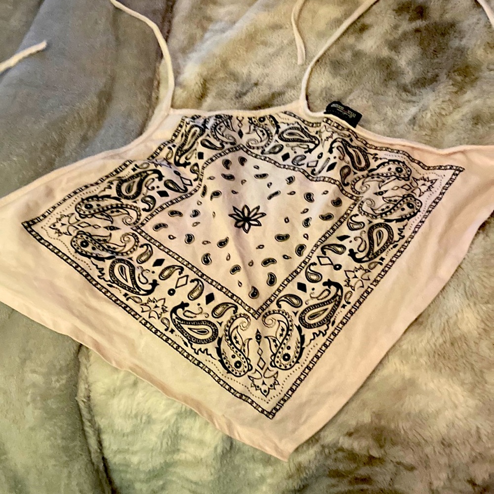 Bandana neck tie top